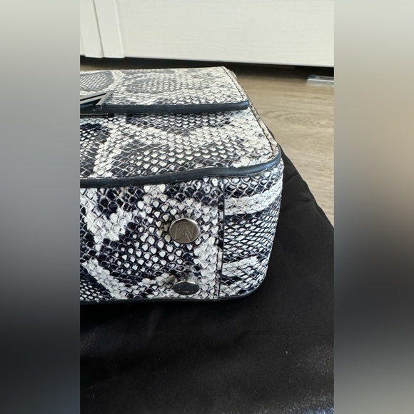 MARCELL VON BERLIN MONEY BAG - Picture 5 of 5